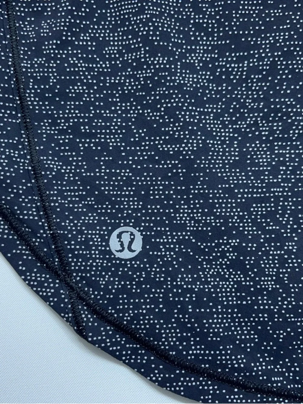 Lululemon Tank Top Womens Size 6 Black White Dots Mesh Trim Nylon Spandex